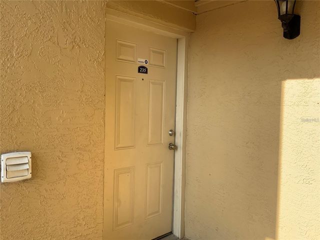 235 RED MAPLE PLACE 235, Brandon, FL 33510