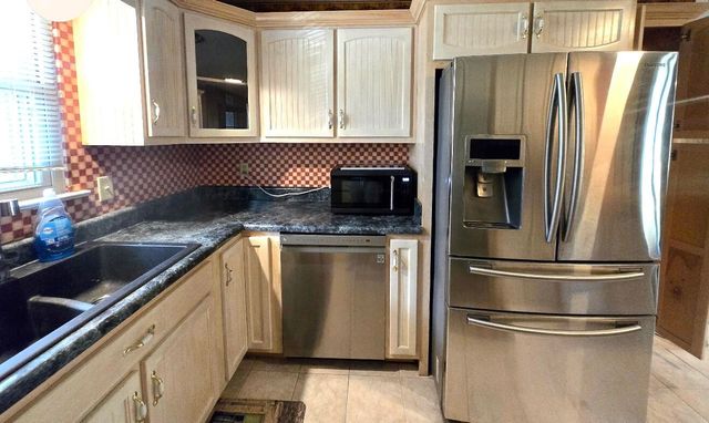 1114 Central Drive, Hixson, TN 37343