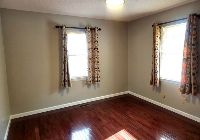 1114 Central Drive, Hixson, TN 37343