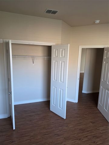 1743 Summerwood Lane, Cedar Hill, TX 75104