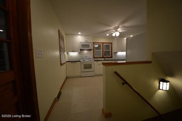 2819 Breckenridge Ln, Louisville, KY 40220