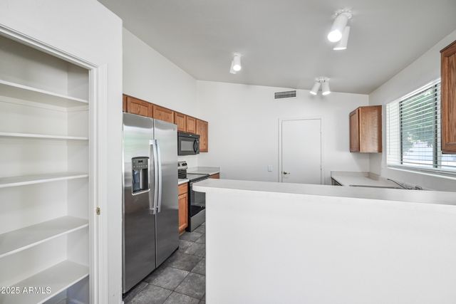 641 E Gail Drive, Chandler, AZ 85225