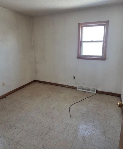 513 1st Street NW, Wadena, MN 56482