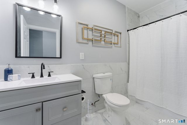 102 Capen Street, Hartford, CT 06120