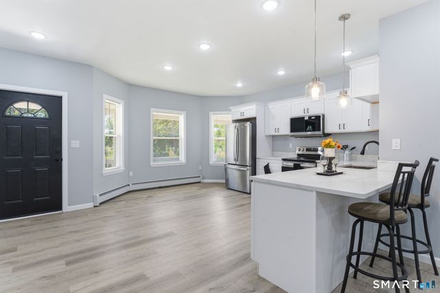102 Capen Street, Hartford, CT 06120