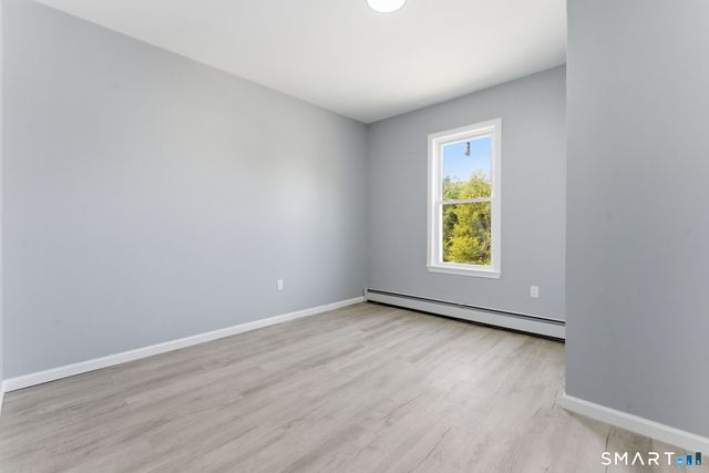 102 Capen Street, Hartford, CT 06120