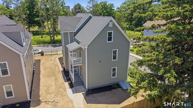 102 Capen Street, Hartford, CT 06120