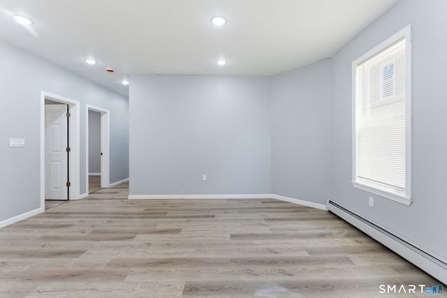102 Capen Street, Hartford, CT 06120