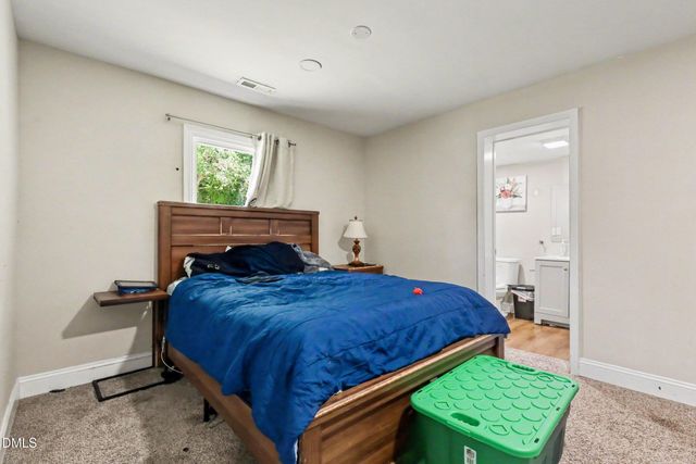 518 E Townsend Street, Dunn, NC 28334