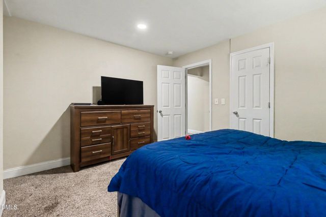 518 E Townsend Street, Dunn, NC 28334