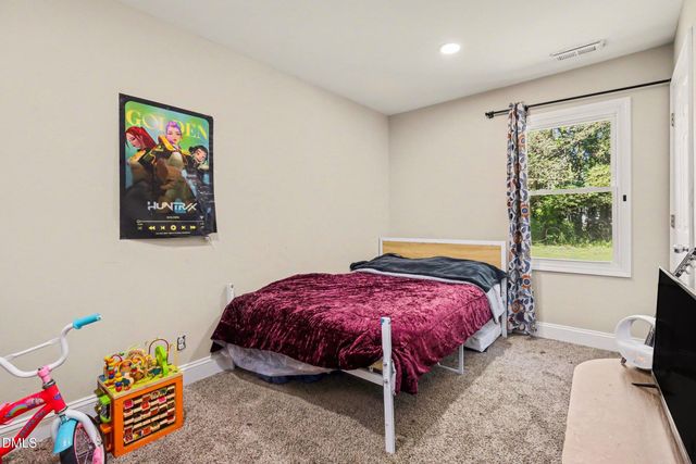 518 E Townsend Street, Dunn, NC 28334