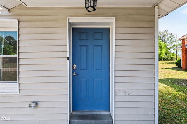 518 E Townsend Street, Dunn, NC 28334