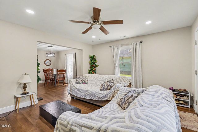 518 E Townsend Street, Dunn, NC 28334