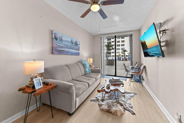 1200 Marine Way Bd2, North Palm Beach, FL 33408