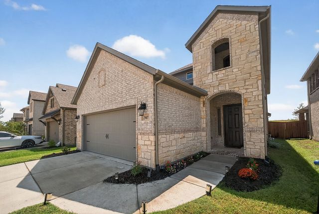 2907 Woodland Court, Wylie, TX 75098