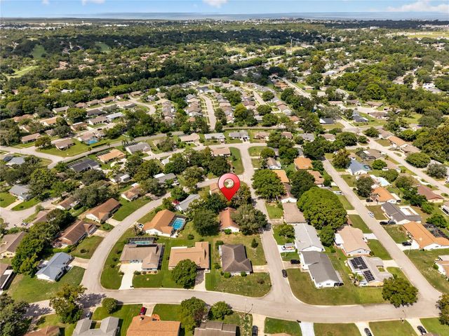 8810 SHOEMAKER LANE, Hudson, FL 34667