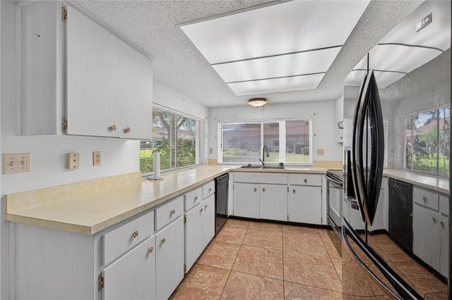 8810 SHOEMAKER LANE, Hudson, FL 34667