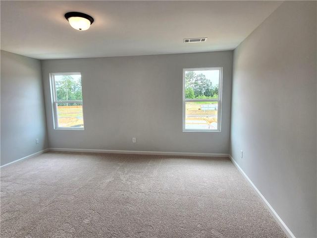 848 Leraes Way, Loganville, GA 30052