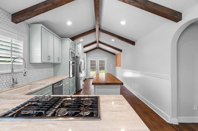 4036 Linden Avenue, Fort Worth, TX 76107