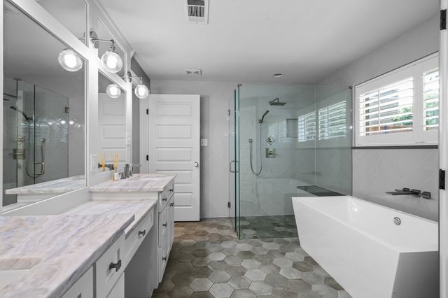 4036 Linden Avenue, Fort Worth, TX 76107