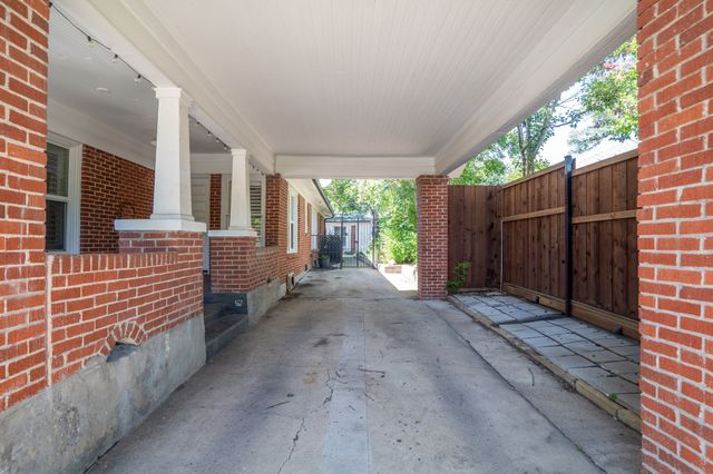 4036 Linden Avenue, Fort Worth, TX 76107