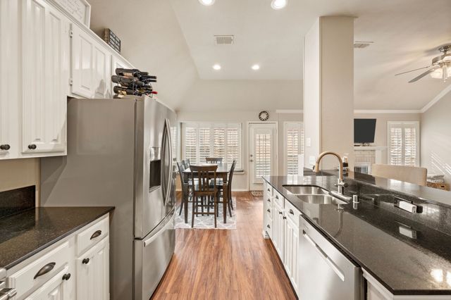 1029 Sun Ridge Drive, Flower Mound, TX 75028