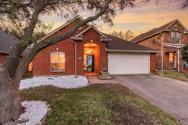 1029 Sun Ridge Drive, Flower Mound, TX 75028