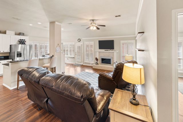 1029 Sun Ridge Drive, Flower Mound, TX 75028