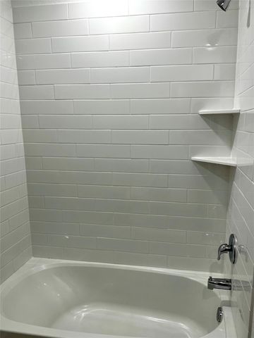 325 Birch Blossom Path, Magnolia, TX 77354