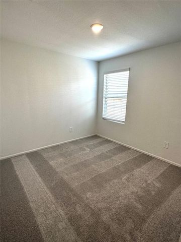 325 Birch Blossom Path, Magnolia, TX 77354