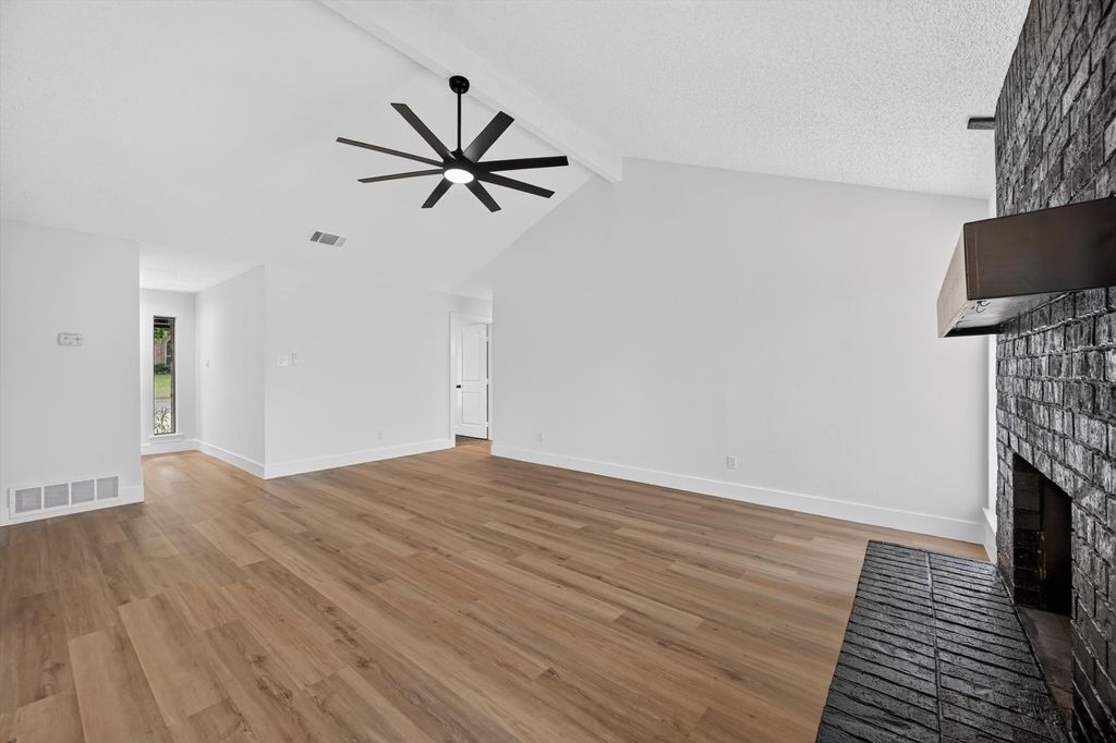 6804 Fair Meadows Drive, North Richland Hills, TX 76182 — photo 4