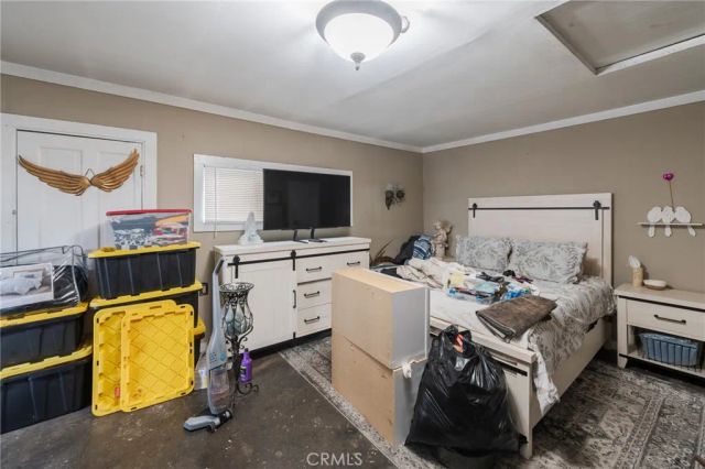 1219 W 98th, Los Angeles, CA 90044