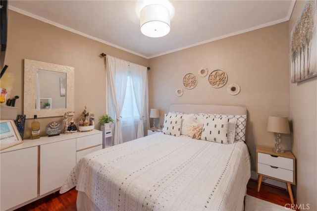 1219 W 98th, Los Angeles, CA 90044