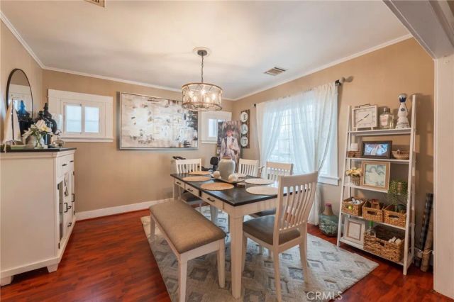 1219 W 98th, Los Angeles, CA 90044