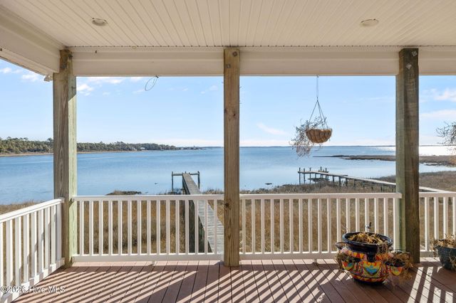 2944 Mill Creek Road, Newport, NC 28570