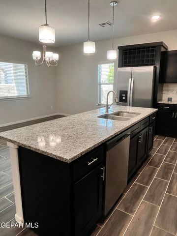 804 BLINGWOOD, El Paso, TX 79928