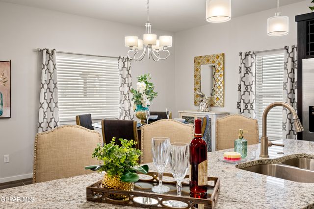 804 BLINGWOOD, El Paso, TX 79928