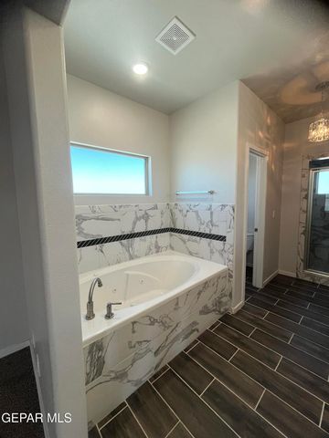 804 BLINGWOOD, El Paso, TX 79928