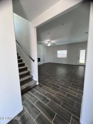 804 BLINGWOOD, El Paso, TX 79928