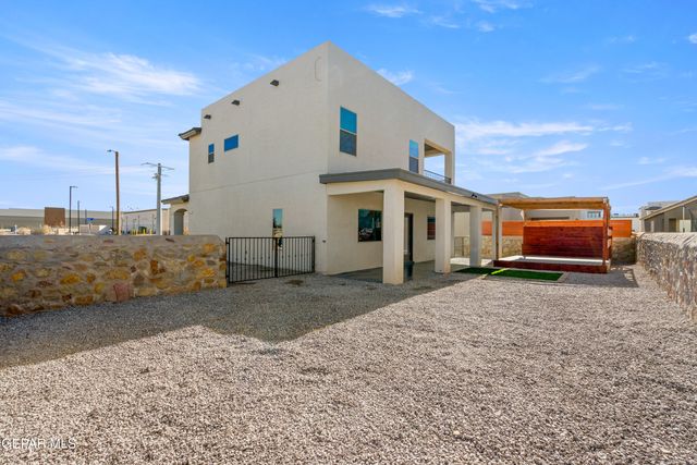 804 BLINGWOOD, El Paso, TX 79928
