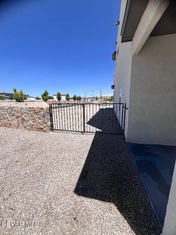 804 BLINGWOOD, El Paso, TX 79928