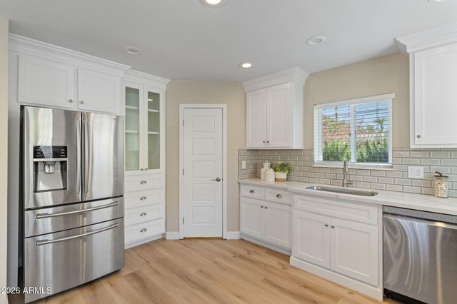 322 W CORONADO Road, Phoenix, AZ 85003