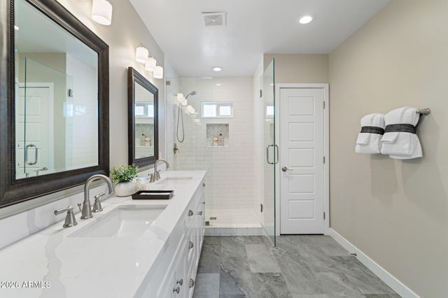 322 W CORONADO Road, Phoenix, AZ 85003