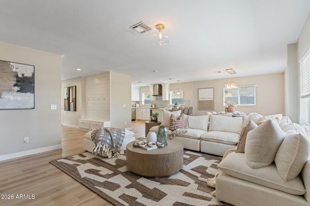 322 W CORONADO Road, Phoenix, AZ 85003