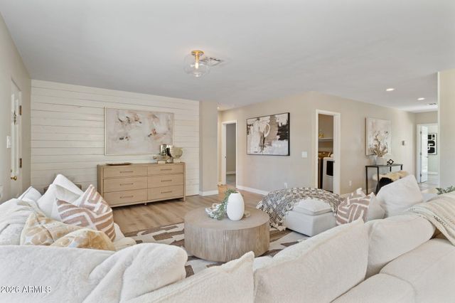 322 W CORONADO Road, Phoenix, AZ 85003