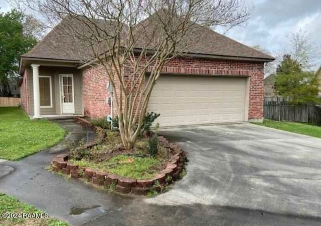 147 Oakbend Drive, Lafayette, LA 70506