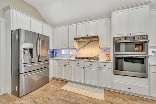 306 Sunset Ridge Drive, League City, TX 77573