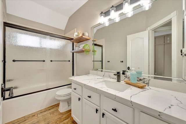 306 Sunset Ridge Drive, League City, TX 77573