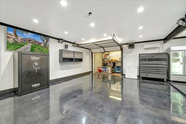 306 Sunset Ridge Drive, League City, TX 77573