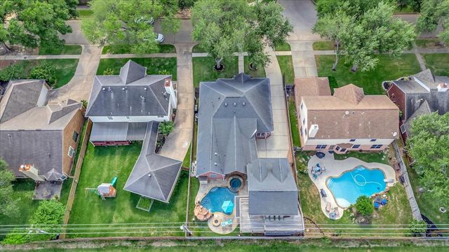 306 Sunset Ridge Drive, League City, TX 77573